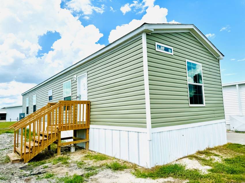 60 Kent Drive a Winter Haven, FL Mobile or Manufactured Home for Sale